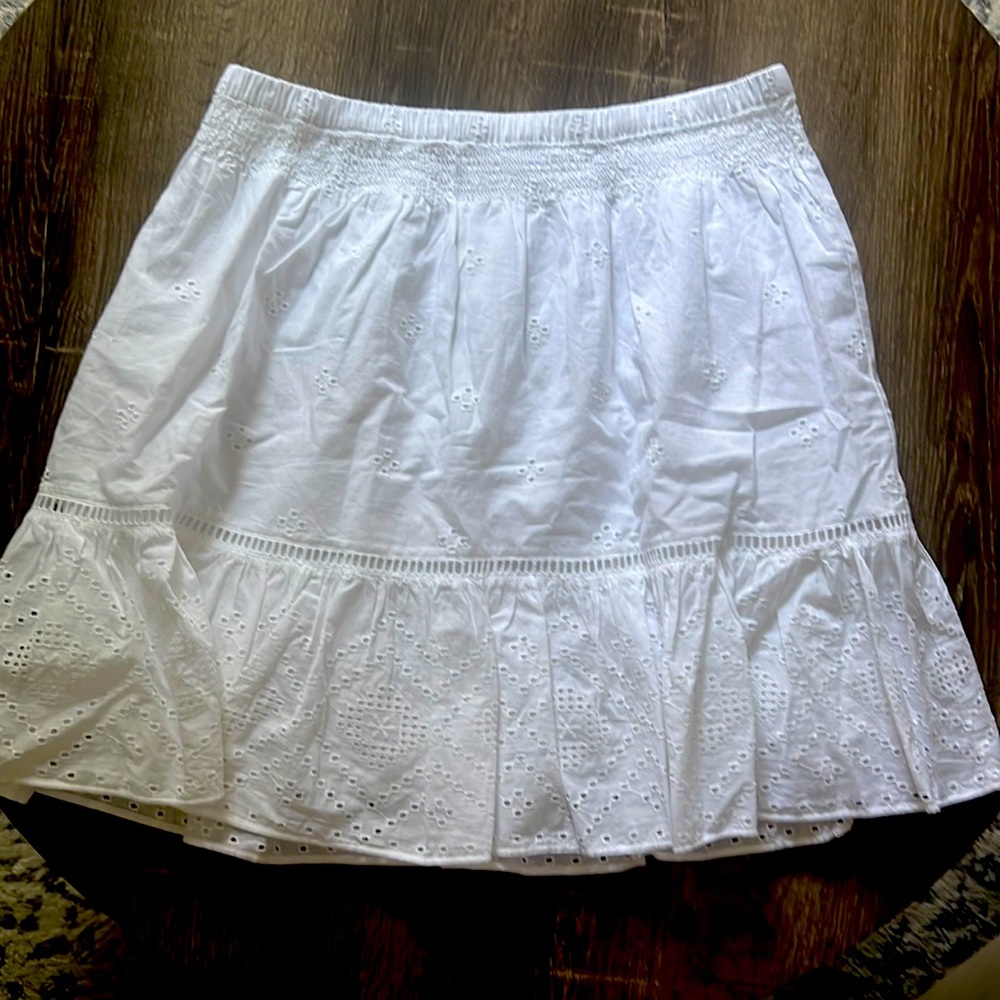 NWT Women’s eyelet full skirt from Madewell size small